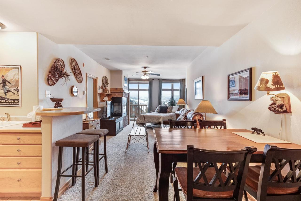 فندق Dillon Commons المظهر الخارجي الصورة